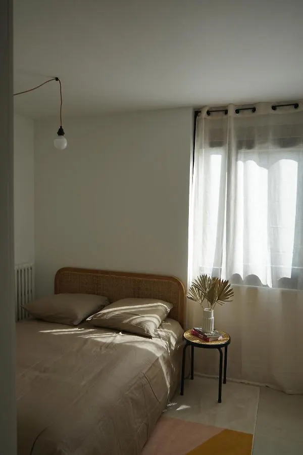 Appartement Calme, Climatisation, Parking Annecy Apartment