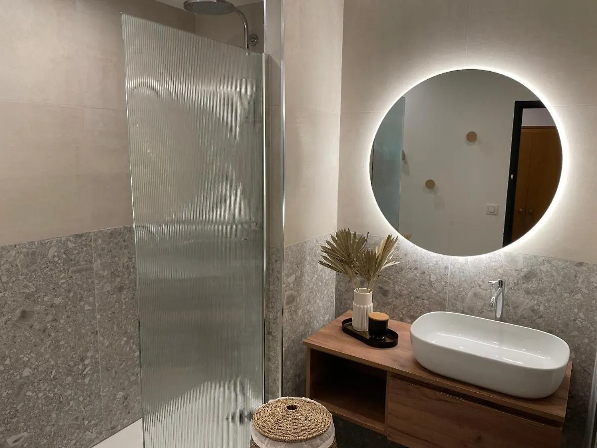 Apartment Appartement Calme, Climatisation, Parking Annecy France