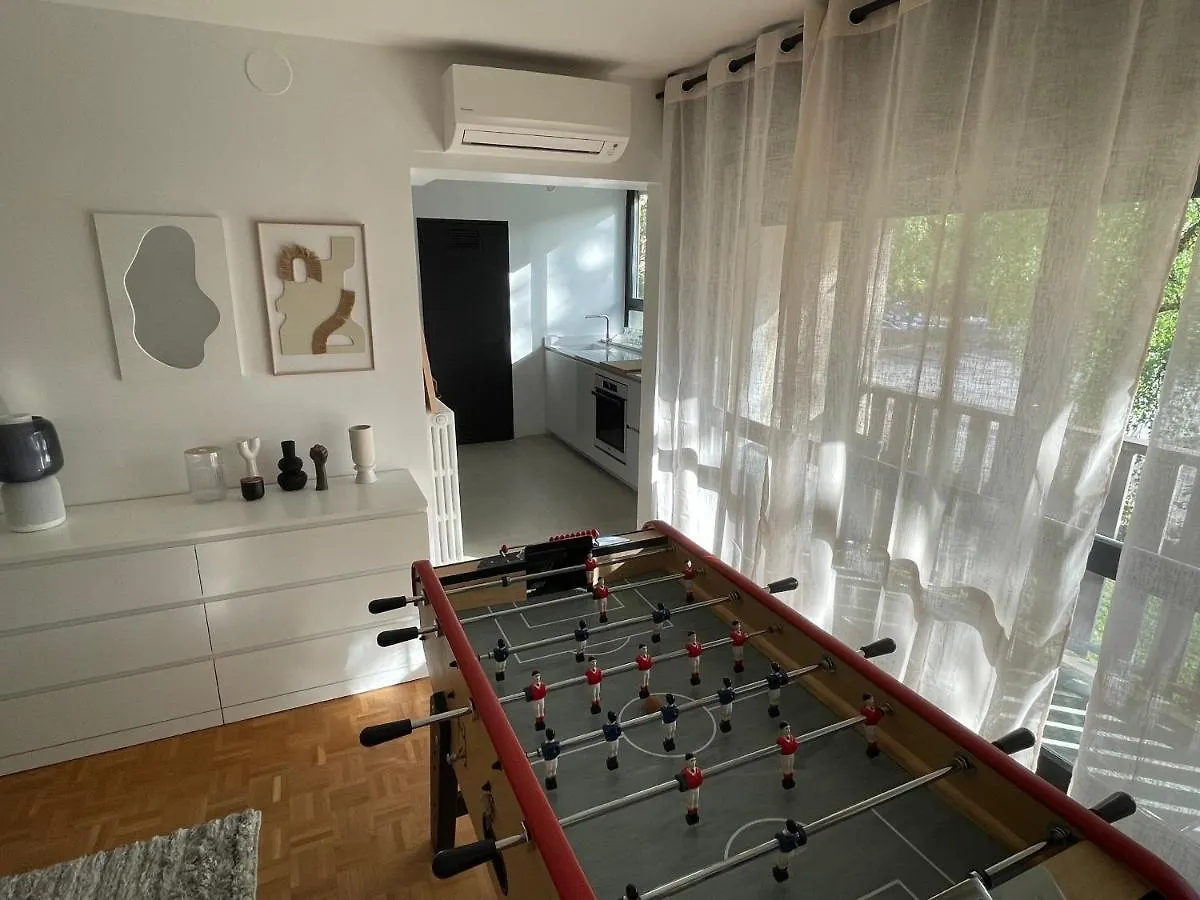 Appartement Calme, Climatisation, Parking Annecy 0*,